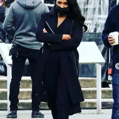 The Flash S07 Iris West Black Coat